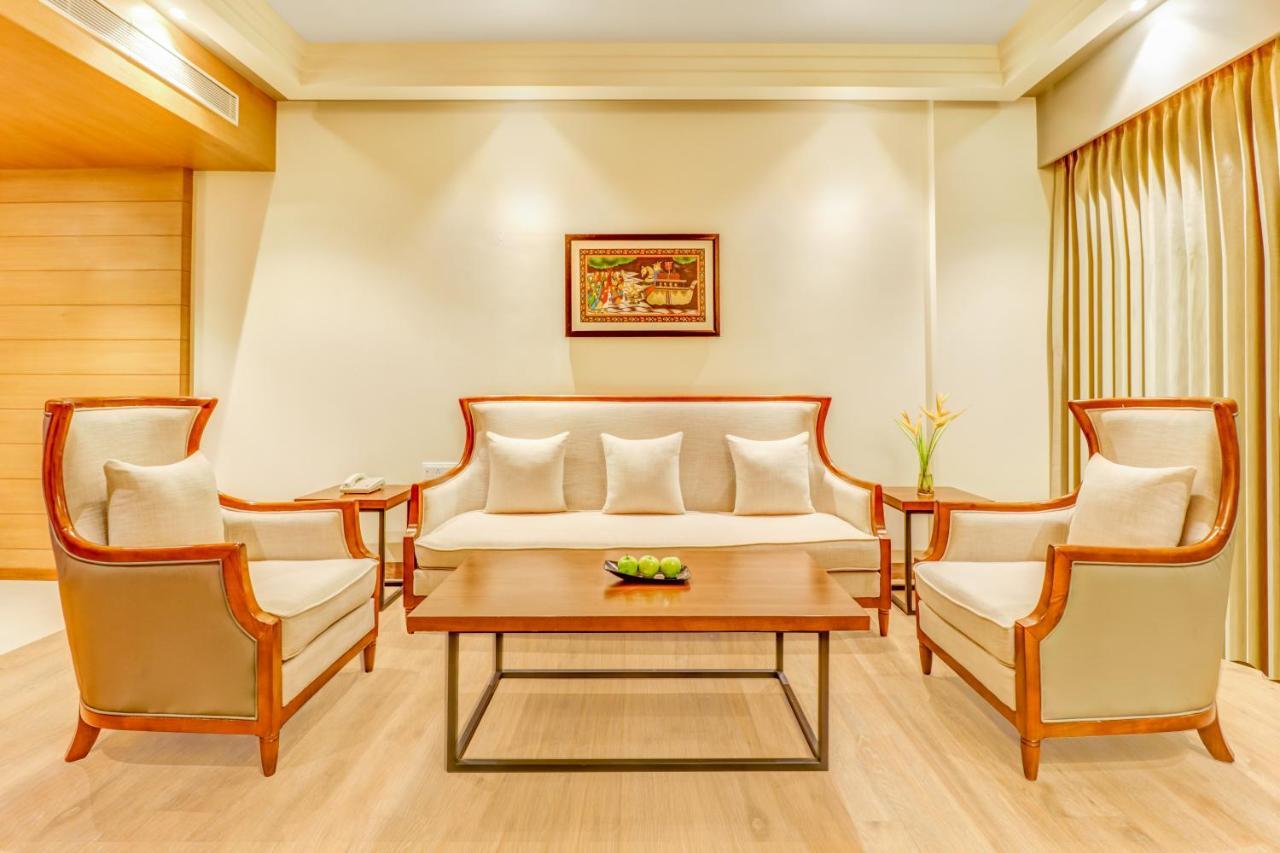 Lemon Tree Premier, Bhubaneswar Hotel Buitenkant foto